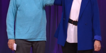 old couples holding hands. Even the Healthy Couples Fight: It’s How You Do That Matters